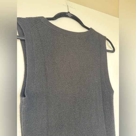 NWT! | QUINCE Mongolian Cashmere Sleeveless Midi
Sweater Dress Black Size Small - Picture 12 of 16